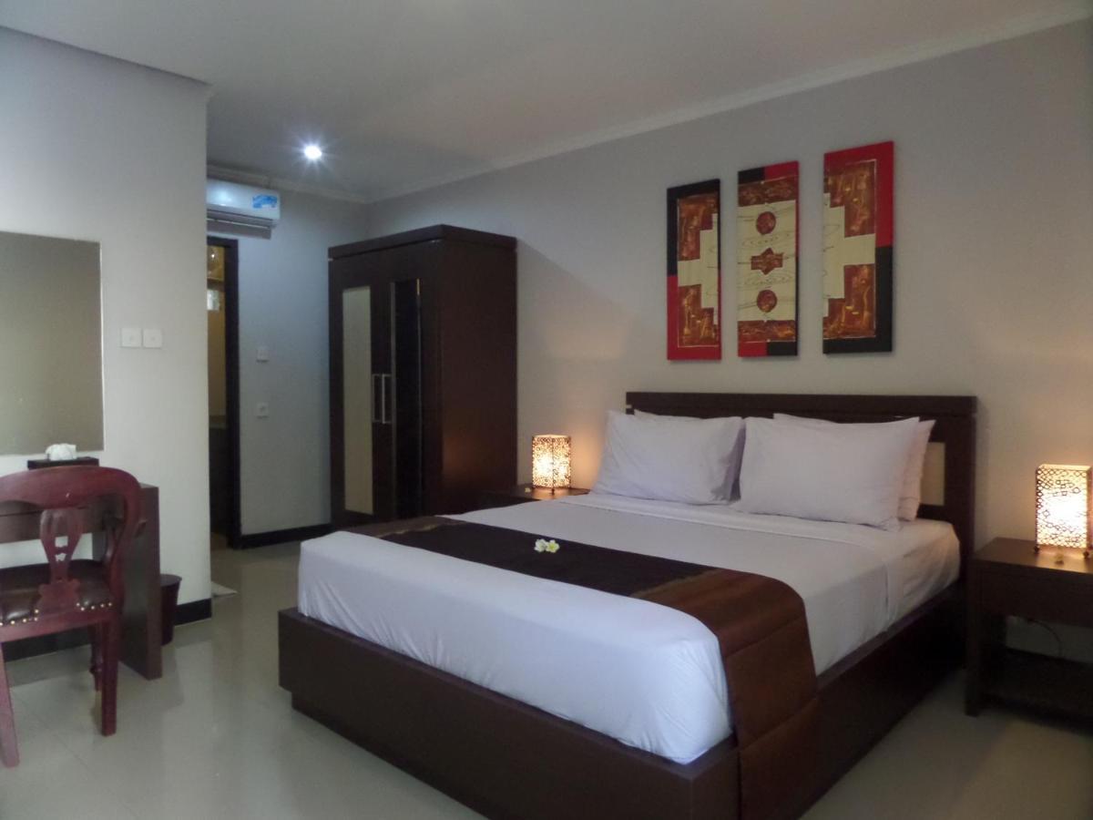 Mansu Hotel And Spa Legian Kuta Lombok Habitación foto