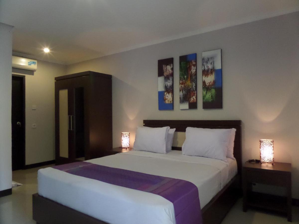 Mansu Hotel And Spa Legian Kuta Lombok Habitación foto